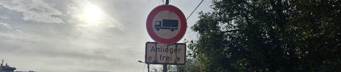 LKW verboten, Anlieger frei Header